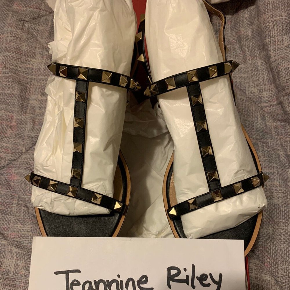 Valentino Garavani Rockstud Black Leather Slingback Flat Sandals Size 38 US 8